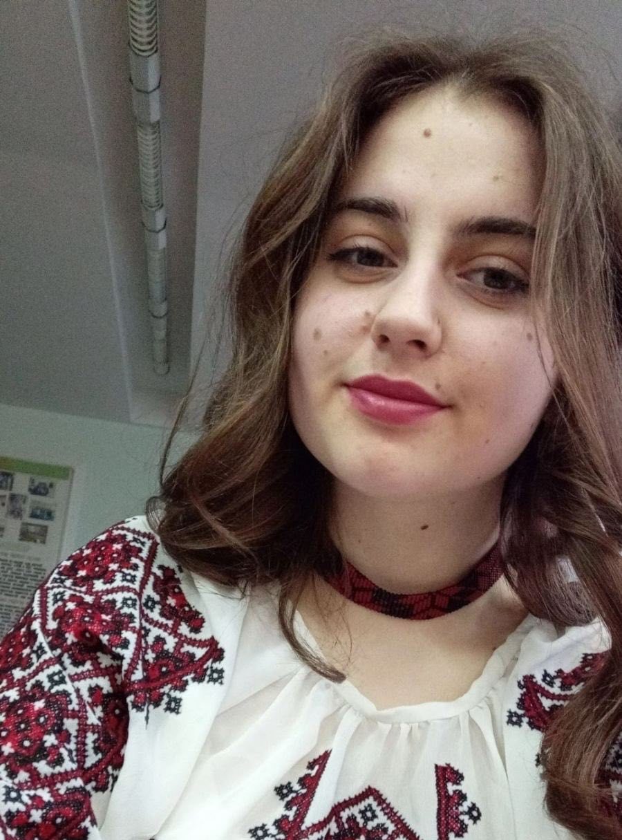 Корнелюк Катерина - ІІ місце на обласному етапі конкурсу Корнелюк Катерина - ІІ місце на обласному етапі конкурсу